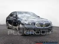 2025 BMW 520