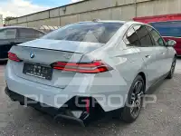 2025 BMW 520