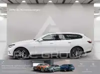 2025 BMW 520