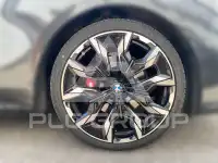 2025 BMW 520