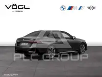 2025 BMW 520