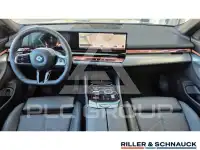 2025 BMW 520