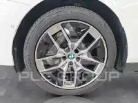2025 BMW 520