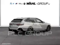 2025 BMW 520