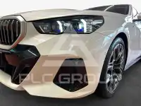 2025 BMW 520