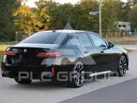 2025 BMW 520