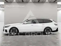 2025 BMW 520