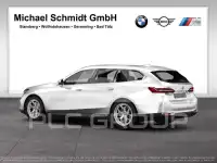 2025 BMW 520