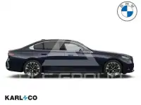 2025 BMW 520