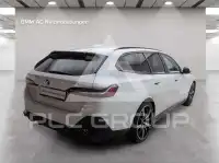 2025 BMW 520