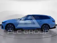 2025 BMW 520