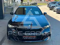 2025 BMW 520