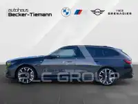 2025 BMW 520