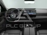 2025 BMW 520