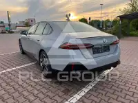 2025 BMW 520