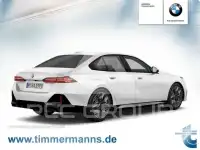 2025 BMW 520
