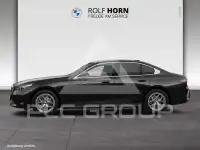 2025 BMW 520