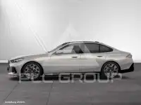 2025 BMW 520