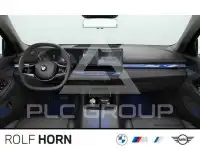 2025 BMW 520