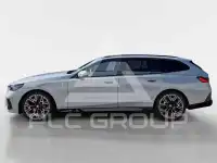 2025 BMW 520