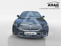2025 BMW 520