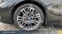 2025 BMW 520