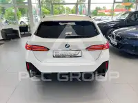 2025 BMW 520