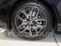 2025 BMW 520