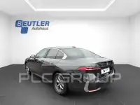 2025 BMW 520