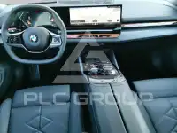 2025 BMW 520
