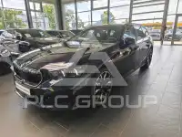 2025 BMW 520