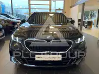 2025 BMW 520