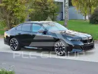 2025 BMW 520