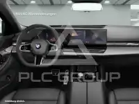 2025 BMW 520