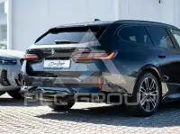 2025 BMW 520