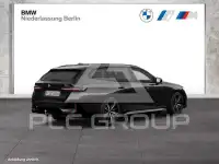 2025 BMW 520