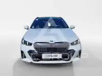 2025 BMW 520