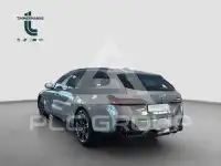 2025 BMW 520