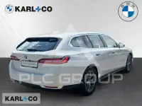 2025 BMW 520