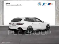 2025 BMW 520