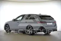 2025 BMW 520