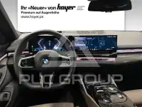 2025 BMW 520