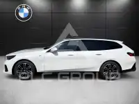 2025 BMW 520