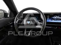 2025 BMW 520