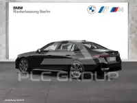 2025 BMW 520
