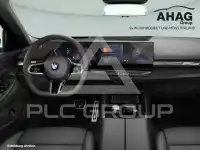 2025 BMW 520