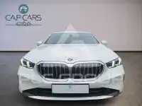 2025 BMW 520