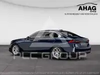 2025 BMW 520