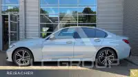 2025 BMW 318