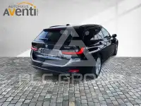 2025 BMW 318